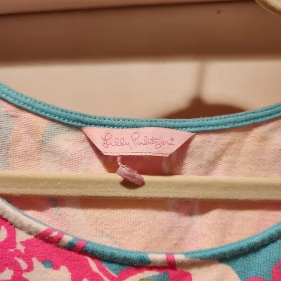 Lilly Pulitzer feeling Tanked shift dress cut out peek a boo back - Picture 11 of 11